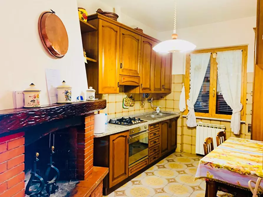 Immagine 25 di Casa indipendente in vendita  a Castelnuovo Magra