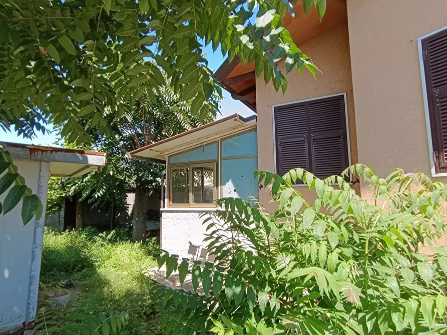 Immagine 30 di Casa indipendente in vendita  a Castelnuovo Magra