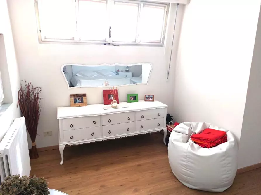 Immagine 12 di Casa indipendente in vendita  a Massa