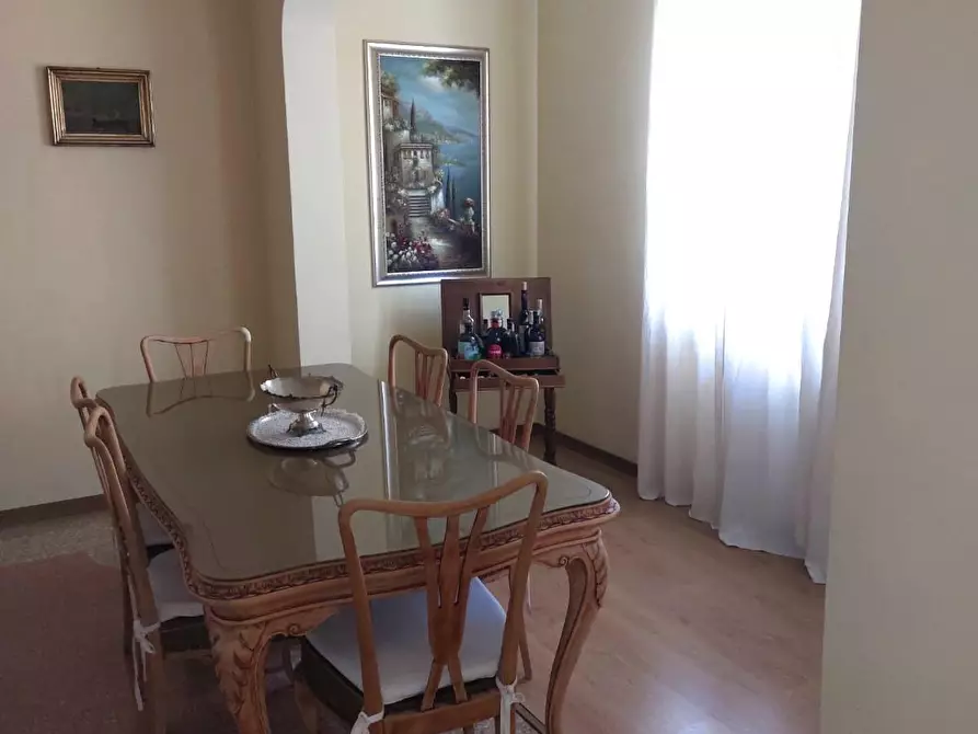 Immagine 13 di Casa indipendente in vendita  a Massa