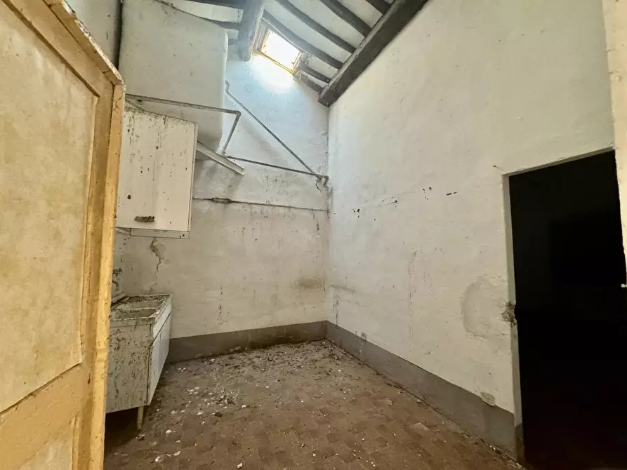 Immagine 19 di Rustico / casale in vendita  a Peccioli