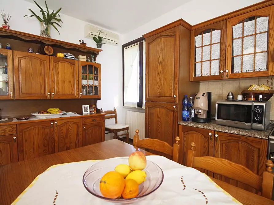 Immagine 9 di Appartamento in vendita  a Cerreto Guidi