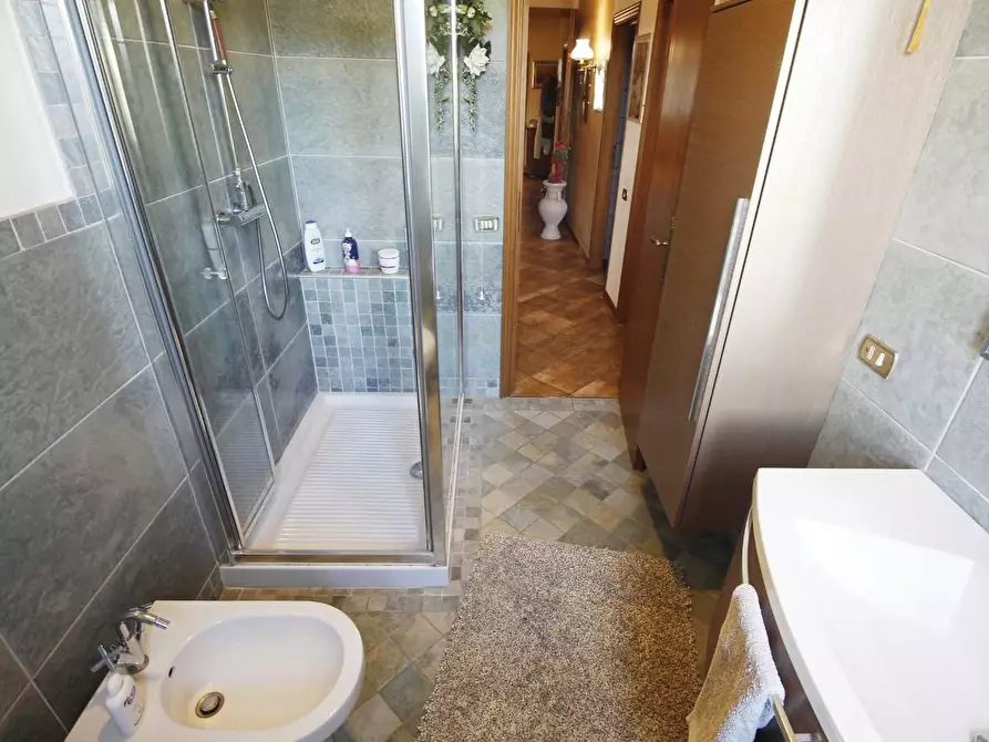 Immagine 19 di Appartamento in vendita  a Cerreto Guidi