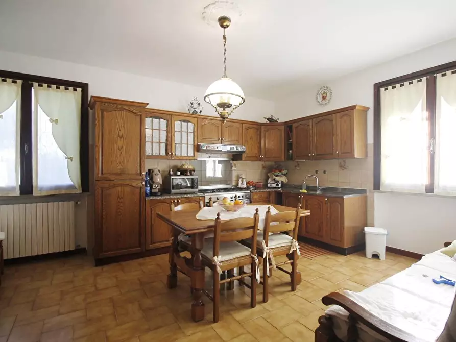 Immagine 10 di Appartamento in vendita  a Cerreto Guidi