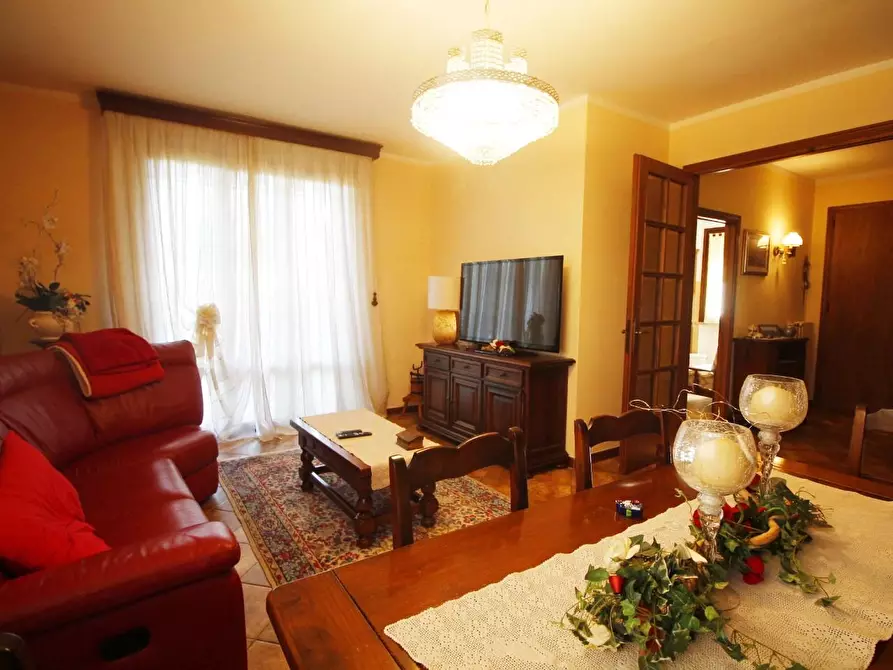 Immagine 5 di Appartamento in vendita  a Cerreto Guidi