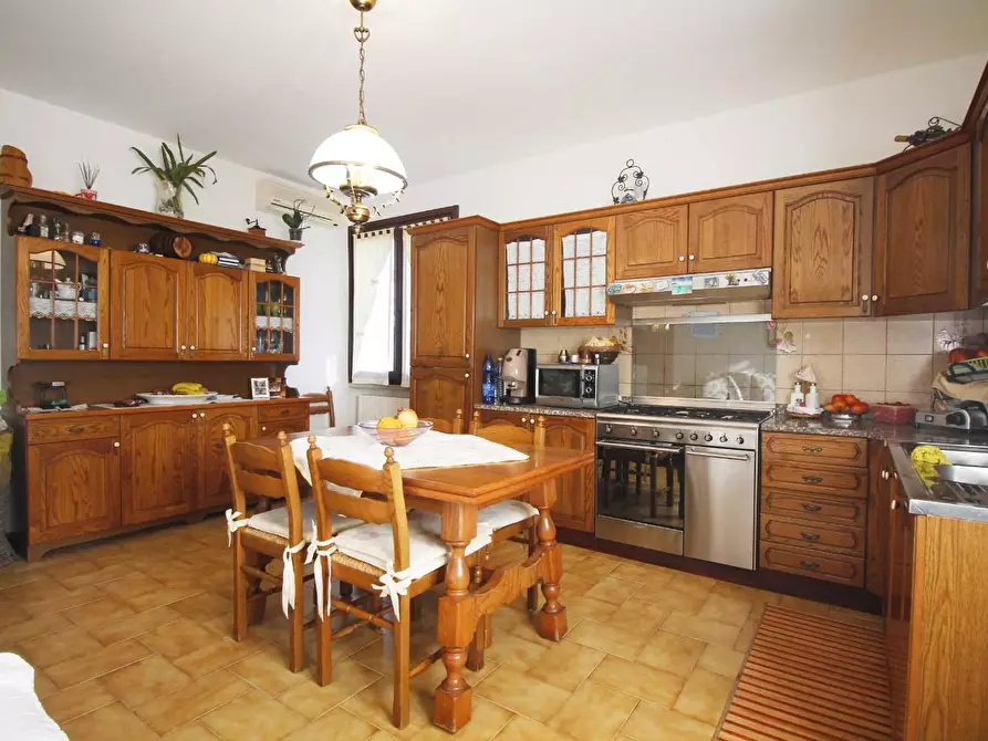 Immagine 8 di Appartamento in vendita  a Cerreto Guidi