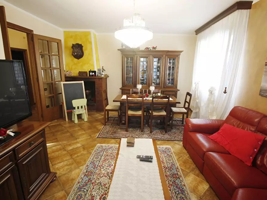 Immagine 13 di Appartamento in vendita  a Cerreto Guidi