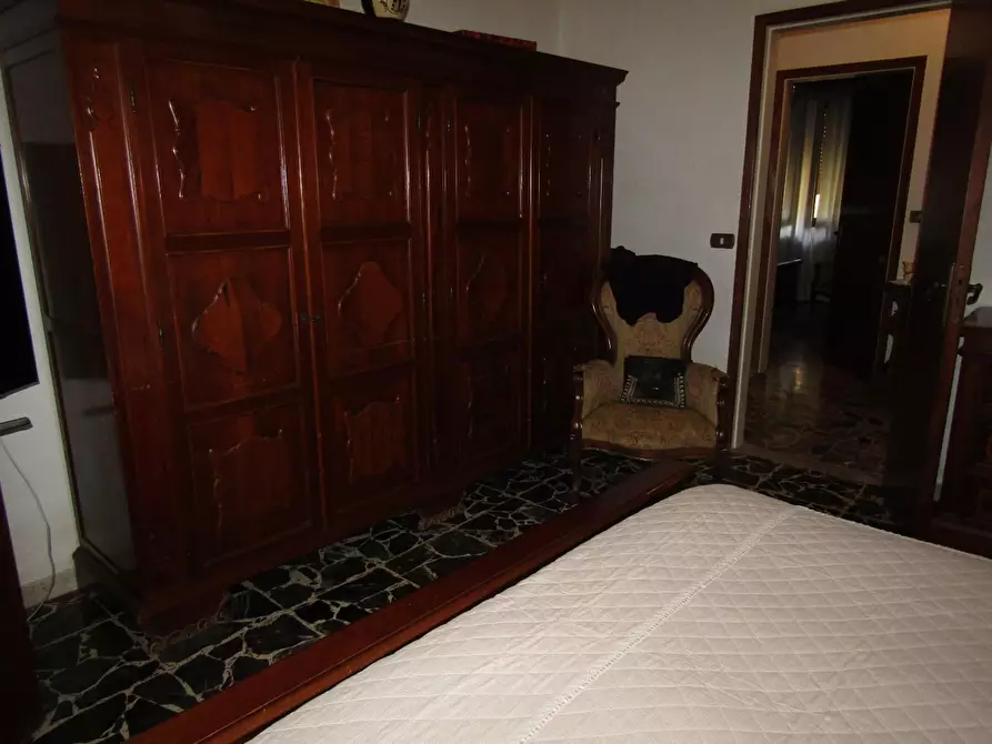 Immagine 14 di Casa bifamiliare in vendita  a Carrara