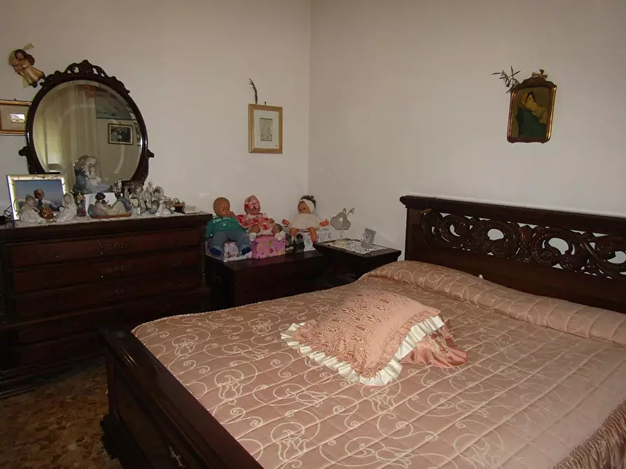 Immagine 17 di Casa bifamiliare in vendita  a Carrara