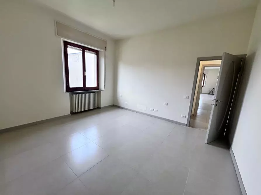 Immagine 2 di Appartamento in vendita  a Colle Di Val D'elsa