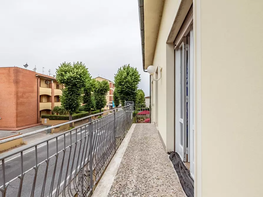 Immagine 50 di Casa indipendente in vendita  a Ponsacco