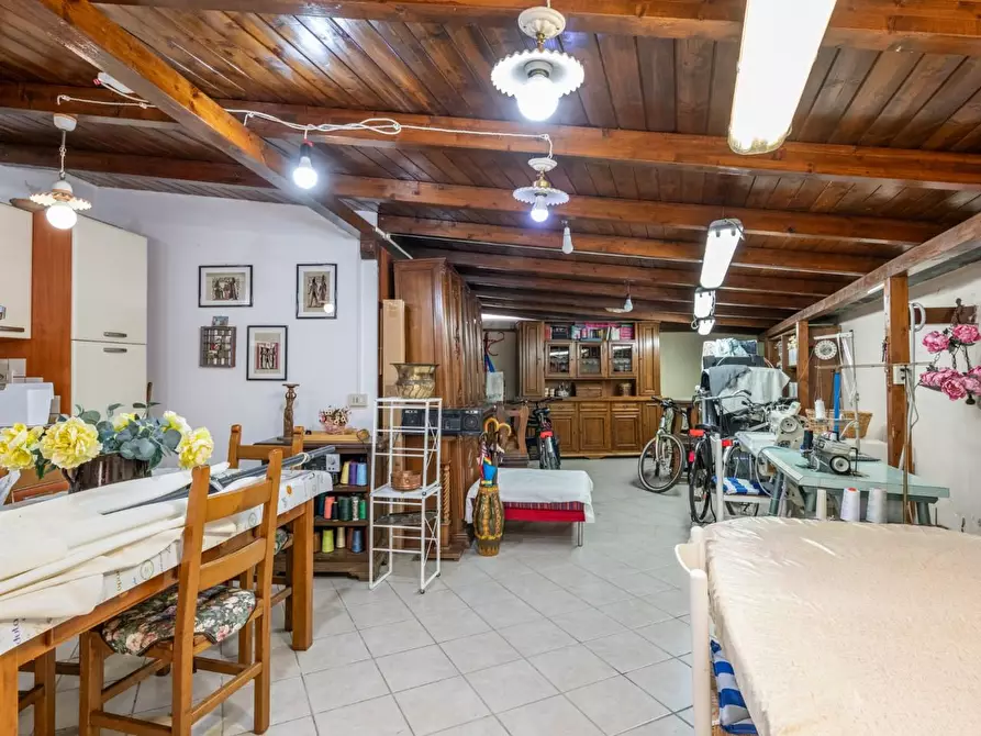 Immagine 48 di Casa indipendente in vendita  a Ponsacco