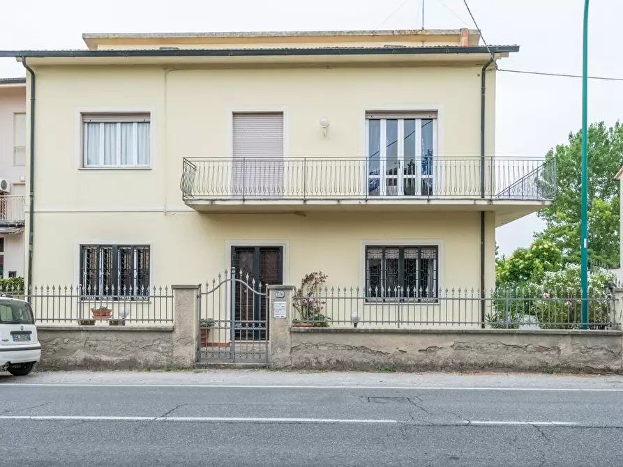 Immagine 3 di Casa indipendente in vendita  a Ponsacco