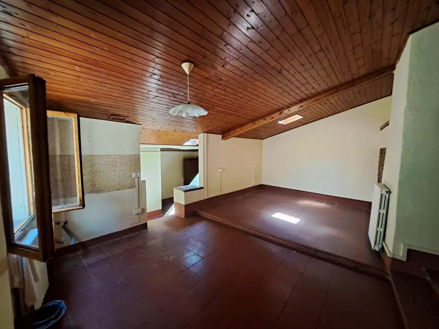 Immagine 14 di Appartamento in vendita  a Peccioli