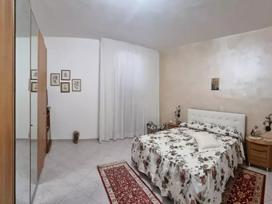 Immagine 27 di Appartamento in vendita  a Livorno