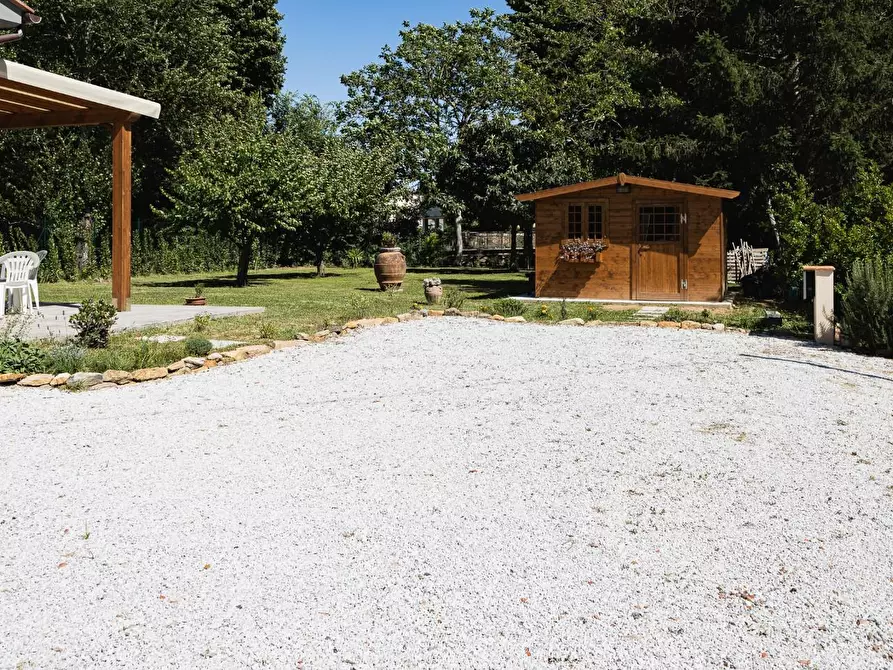 Immagine 31 di Villa in vendita  a Vicopisano