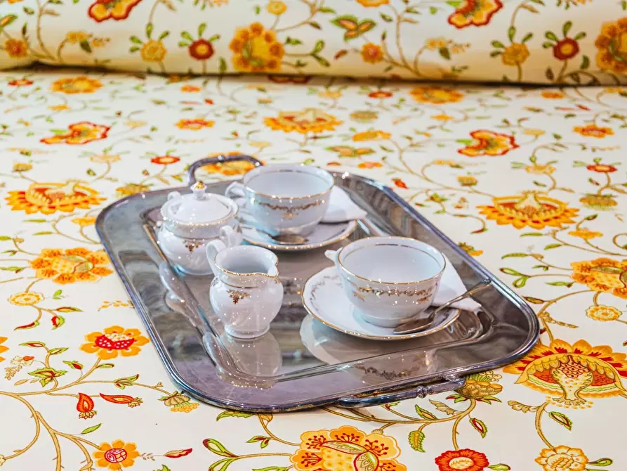 Immagine 17 di Villa in vendita  a Vicopisano