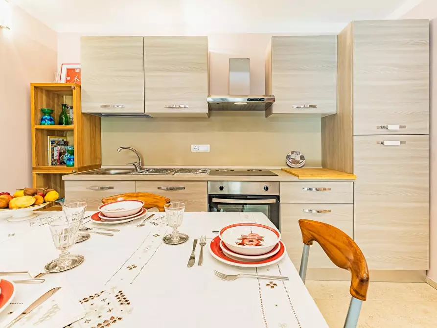 Immagine 8 di Villa in vendita  a Vicopisano