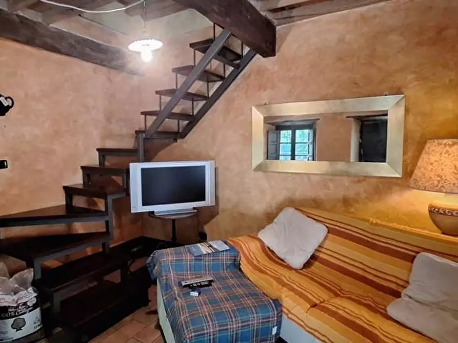 Immagine 3 di Terratetto in vendita  a Bagni Di Lucca