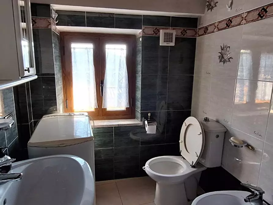 Immagine 10 di Terratetto in vendita  a Bagni Di Lucca