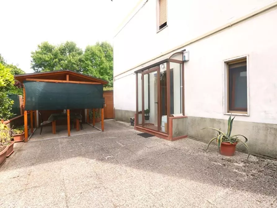 Immagine 27 di Appartamento in vendita  a Calcinaia