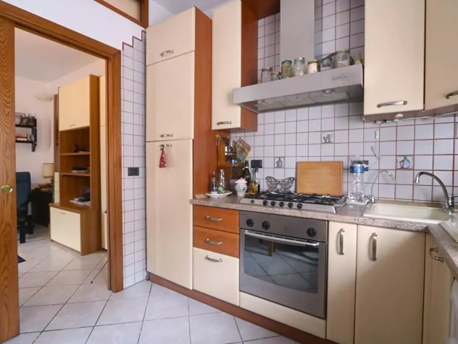 Immagine 14 di Appartamento in vendita  a Calcinaia