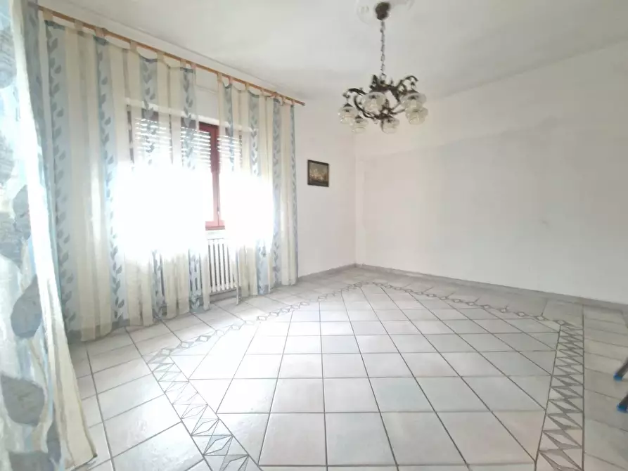 Immagine 14 di Casa indipendente in vendita  a Carrara