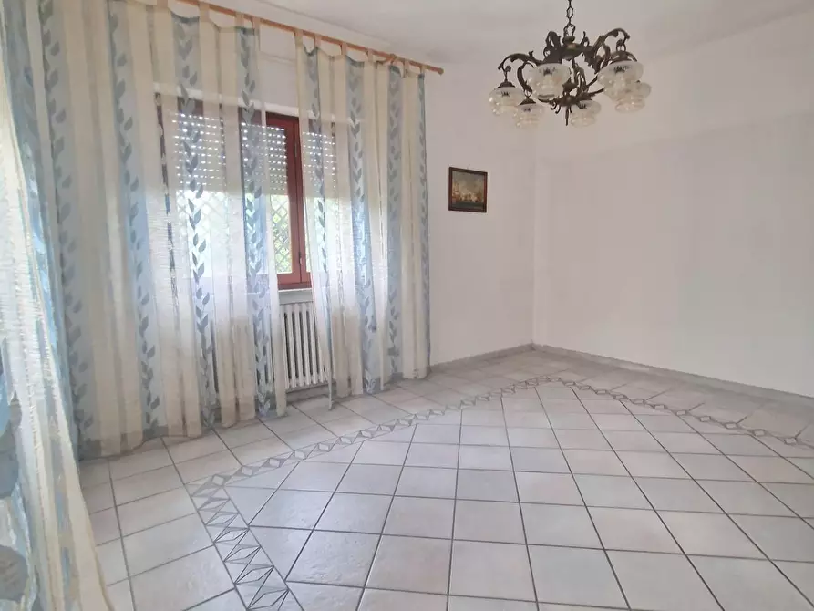 Immagine 17 di Casa indipendente in vendita  a Carrara
