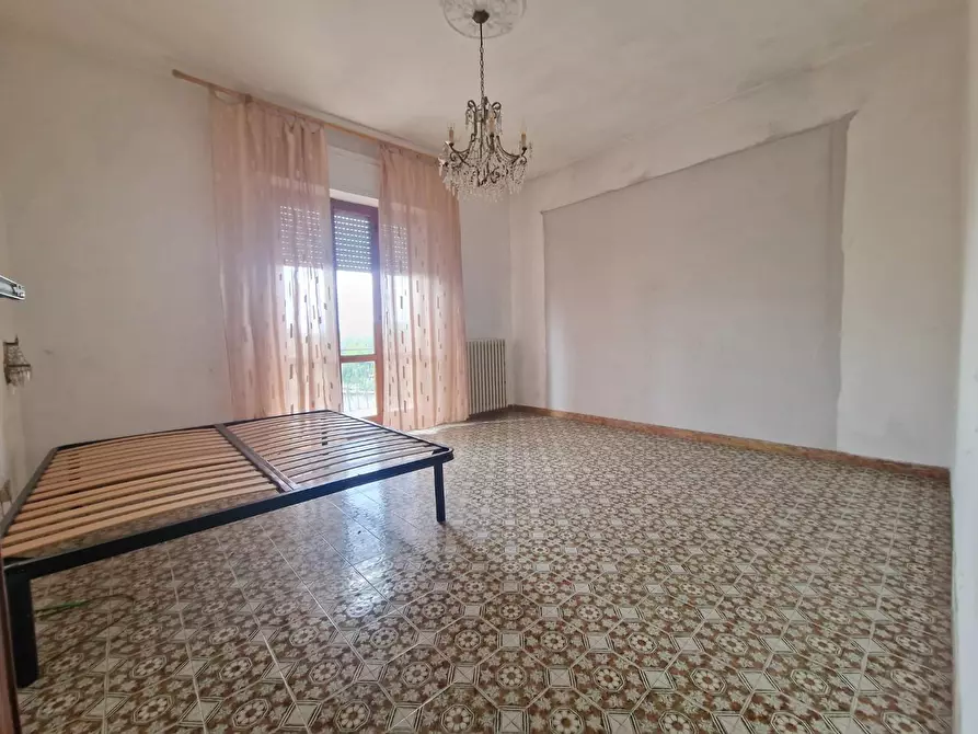 Immagine 25 di Casa indipendente in vendita  a Carrara