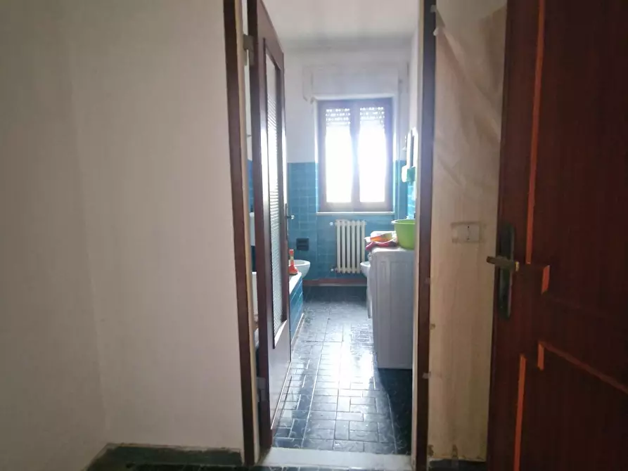 Immagine 26 di Casa indipendente in vendita  a Carrara