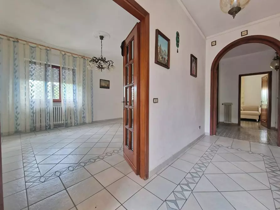 Immagine 15 di Casa indipendente in vendita  a Carrara