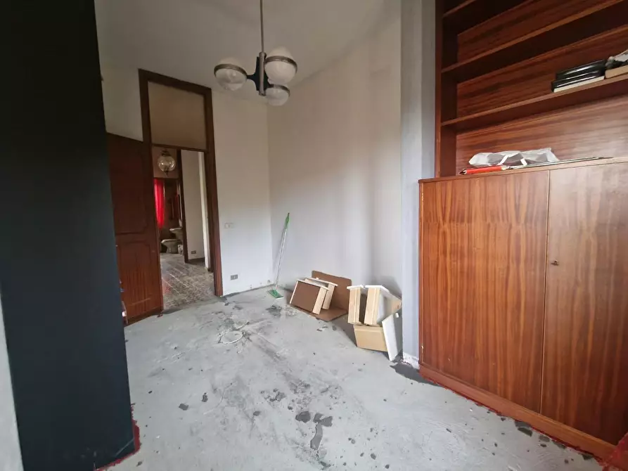 Immagine 29 di Casa indipendente in vendita  a Carrara