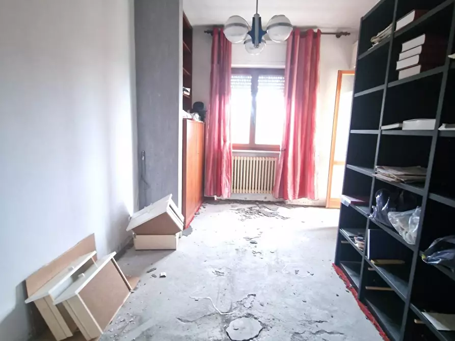 Immagine 28 di Casa indipendente in vendita  a Carrara