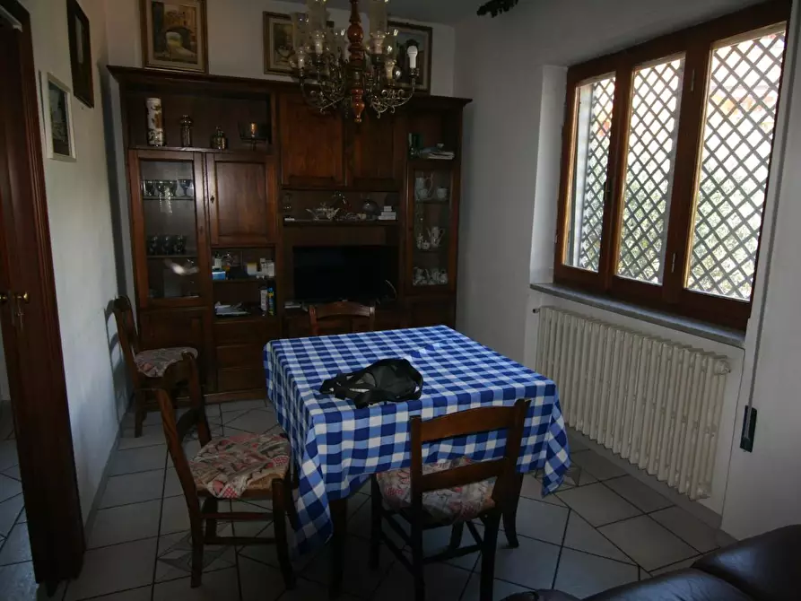 Immagine 11 di Casa indipendente in vendita  a Carrara