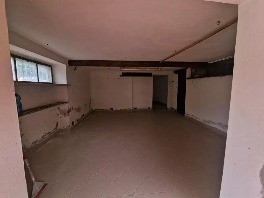 Immagine 39 di Casa indipendente in vendita  a Carrara