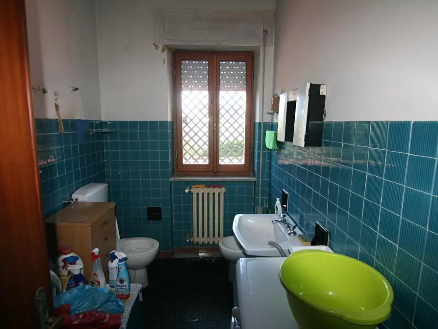 Immagine 14 di Casa indipendente in vendita  a Carrara