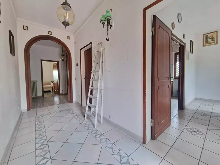 Immagine 10 di Casa indipendente in vendita  a Carrara