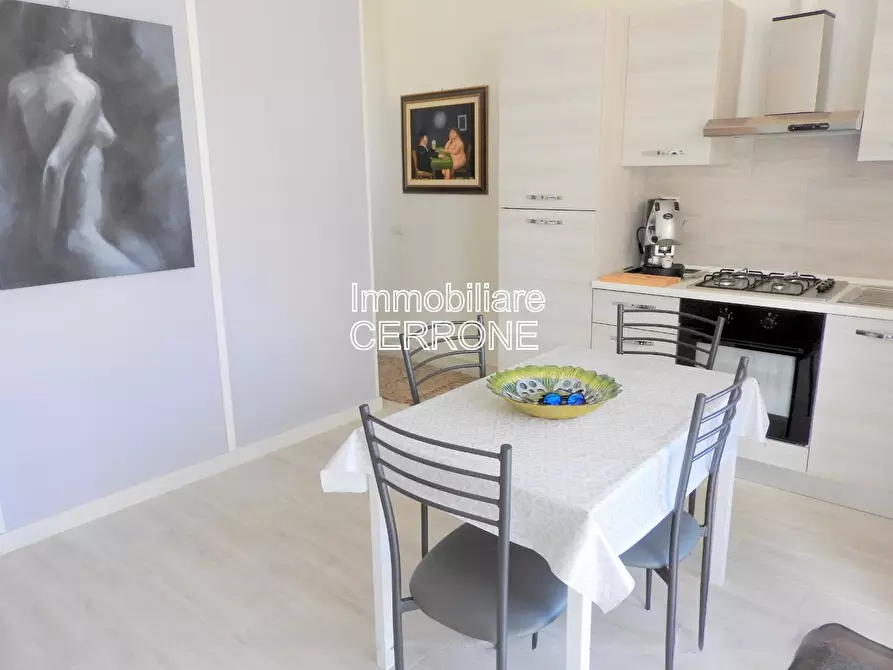 Immagine 4 di Appartamento in vendita  a Cecina