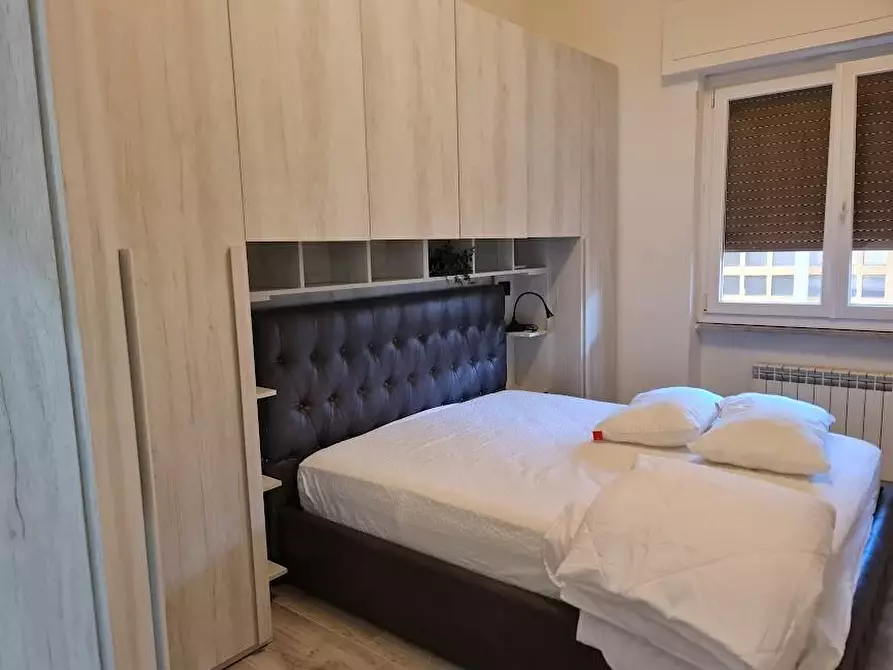 Immagine 21 di Appartamento in vendita  a Carrara