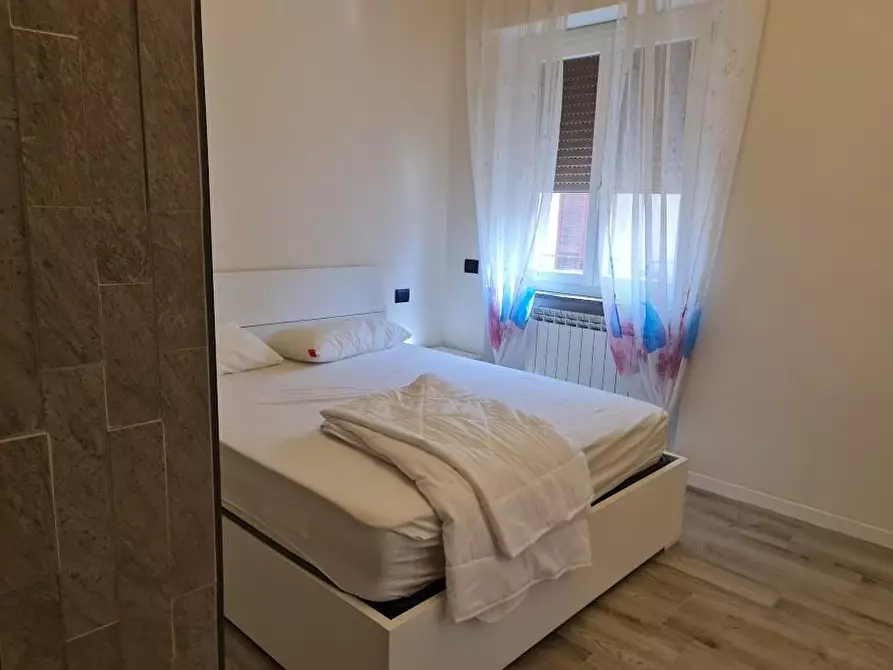 Immagine 9 di Appartamento in vendita  a Carrara