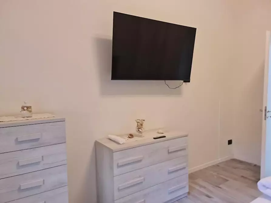 Immagine 23 di Appartamento in vendita  a Carrara