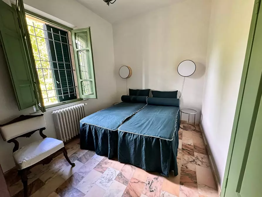 Immagine 16 di Villa in affitto  a Massa