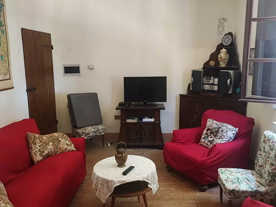Immagine 33 di Casa colonica in vendita  a Palaia