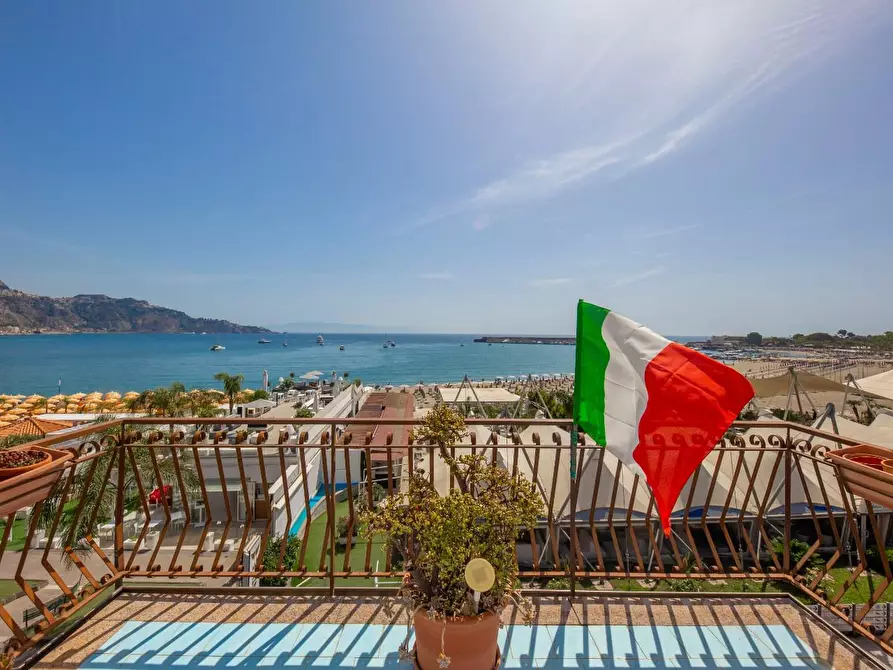 Immagine 39 di Mansarda in vendita  a Giardini-Naxos