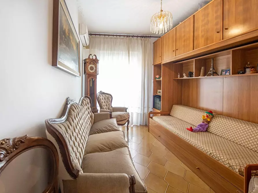 Immagine 23 di Mansarda in vendita  a Giardini-Naxos