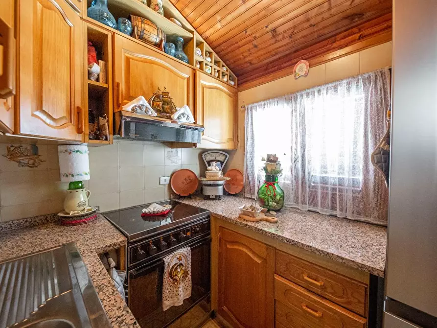 Immagine 28 di Mansarda in vendita  a Giardini-Naxos