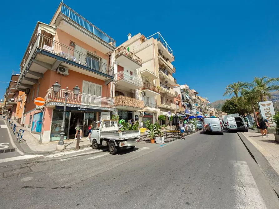 Immagine 40 di Mansarda in vendita  a Giardini-Naxos