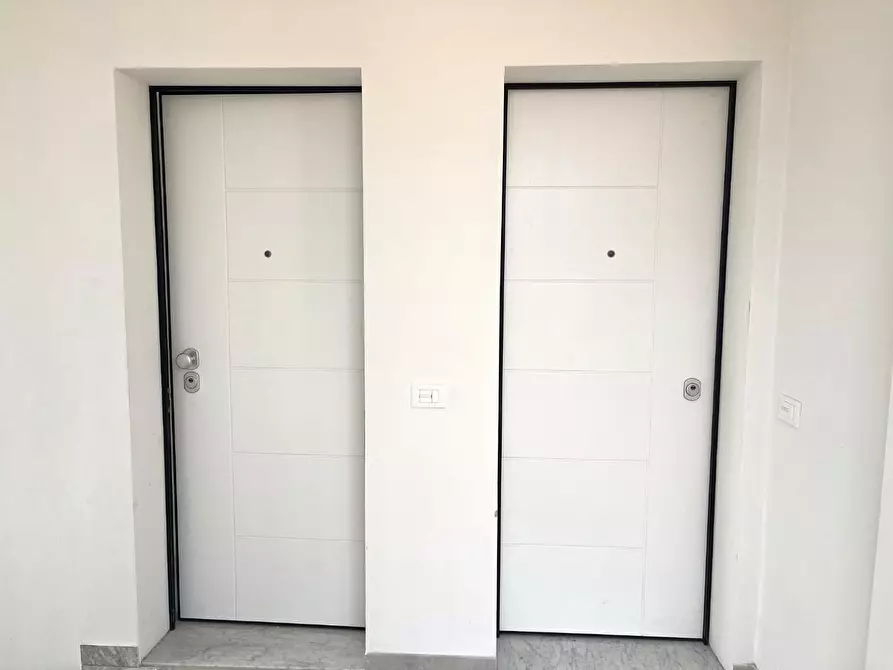 Immagine 17 di Appartamento in vendita  a Rosignano Marittimo