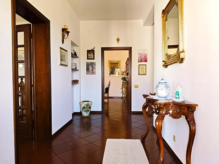 Immagine 7 di Villa in vendita  a Casciana Terme Lari