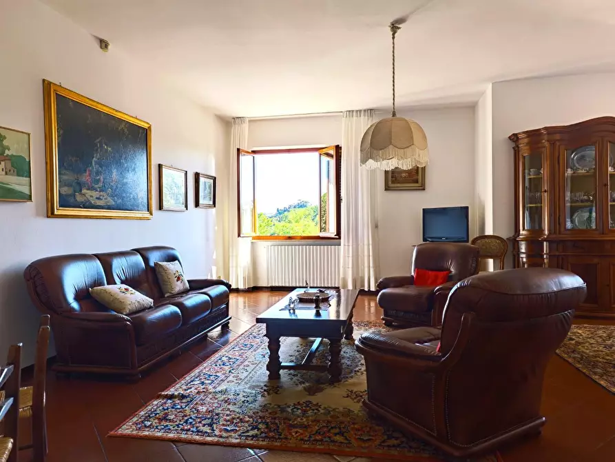 Immagine 19 di Villa in vendita  a Casciana Terme Lari